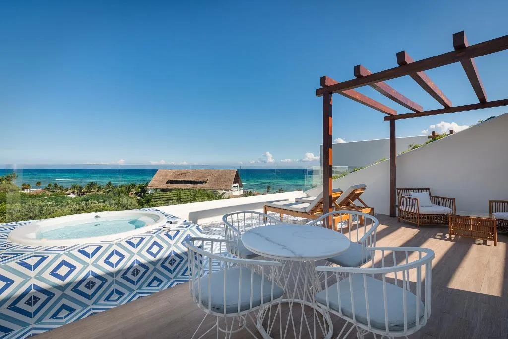 JUNIOR SUITE PARTIAL OCEAN VIEW Room, El Beso Adults Only at Ocean Riviera Paradise AI, Cancun Area