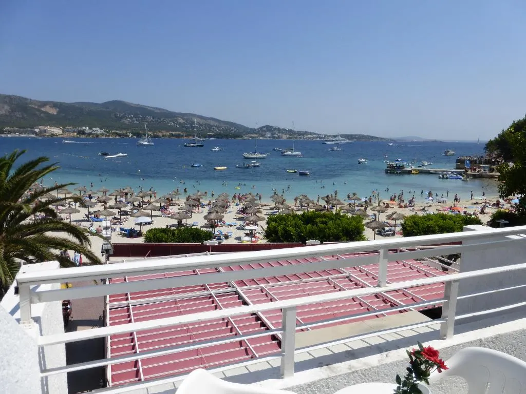 Terrace, Apartamentos Balear Beach, Majorca