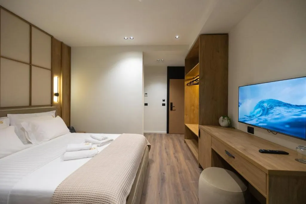 DOUBLE WITH BALCONY Room, Beliz Boutique Hotel, Kavaje
