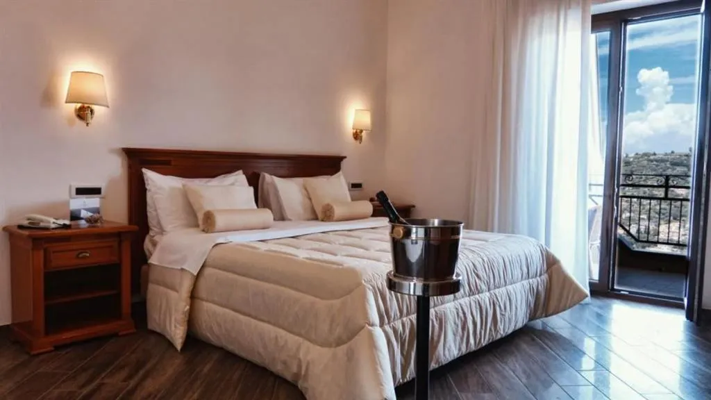 Double or Twin SUPERIOR WITH VIEWS Room, Resort Sant'Angelo & SPA, Naples