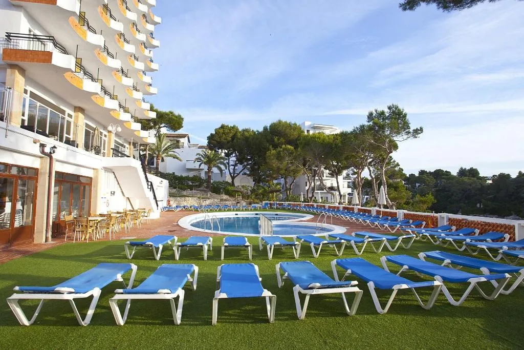 Pool, Cala Ferrera, Majorca