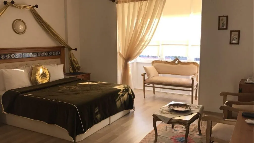 Room, Kerme Ottoman Alacati, Izmir