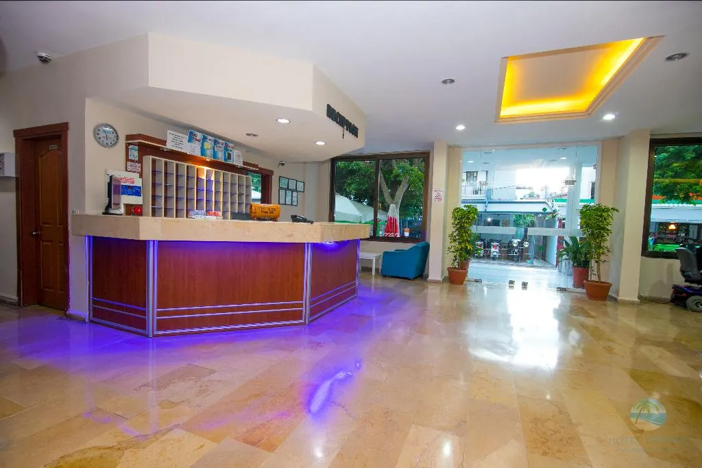 Lobby, Private, Dalaman