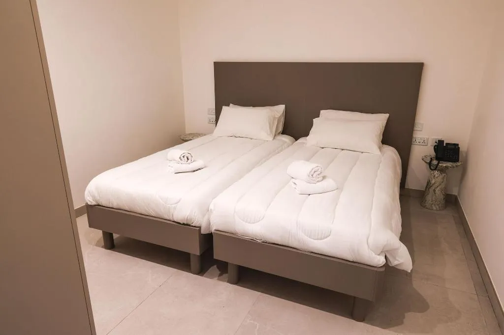 Room, The Central Guesthouse, Malta