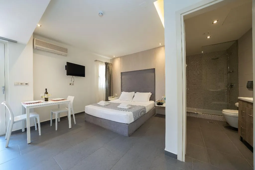STUDIO GARDEN VIEW Room, Makris Yialos Apartments, Kefallinia