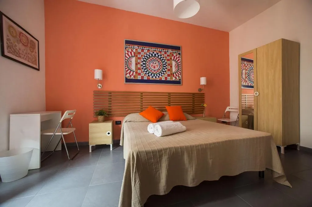 Room, Zammu Bed And Breakfast, Palermo