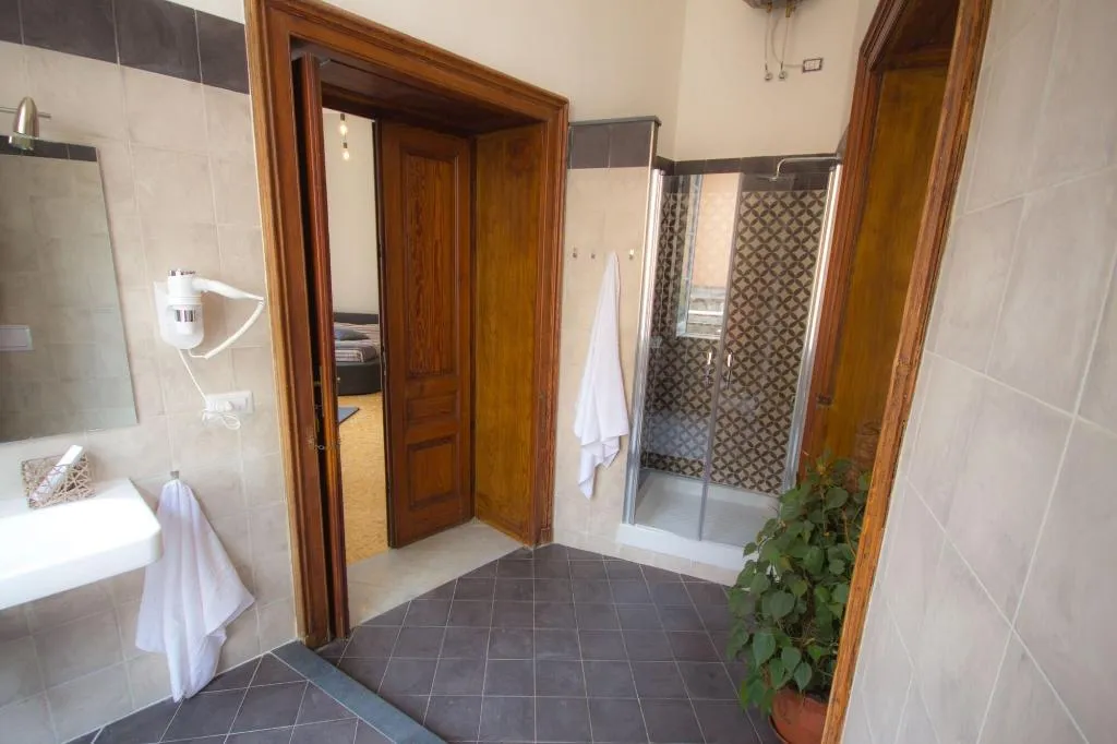 Room, Sanfelice, Naples