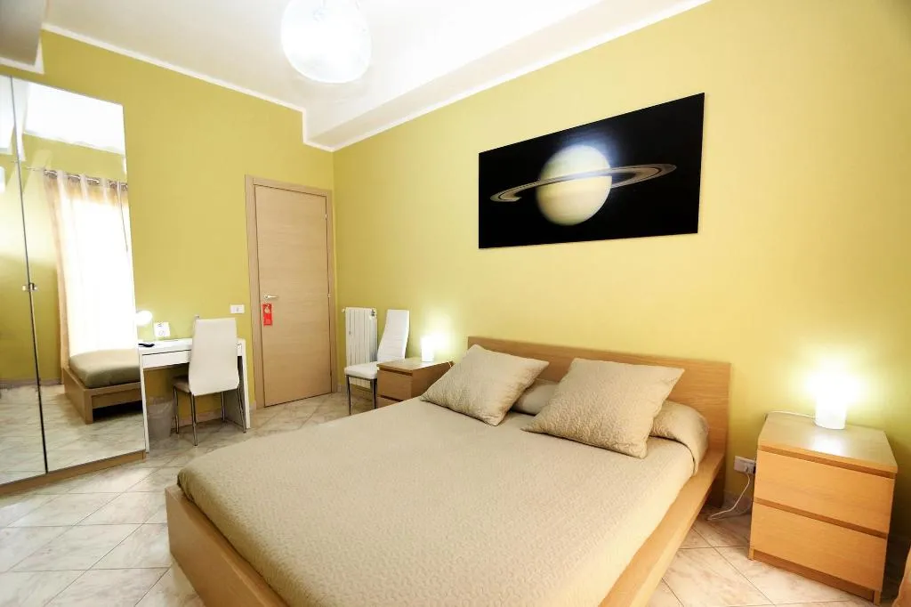 Room, B&B Kosmos, Catania
