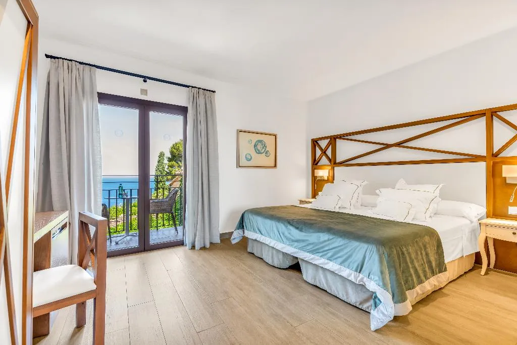 DOUBLE SEA VIEW Room, Hoposa Costa d'Or, Majorca
