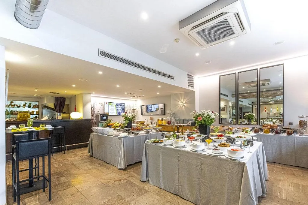 Restaurant, Polis Grand Hotel, Athens