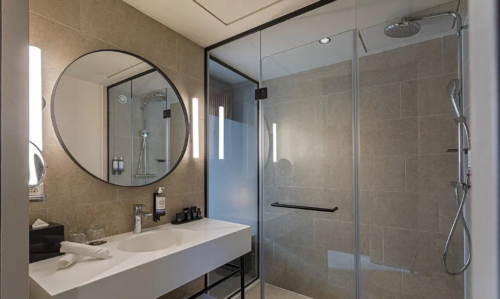 DOUBLE EXECUTIVE Room, Pestana Amsterdam Riverside, Amsterdam