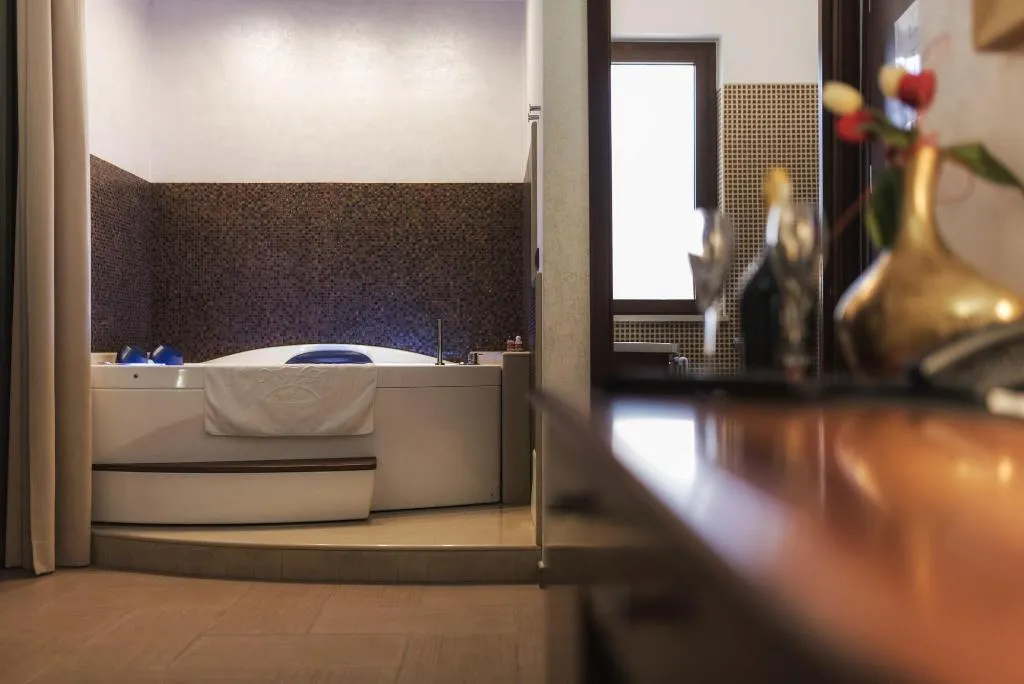 Room, Hotel Flora, Catania