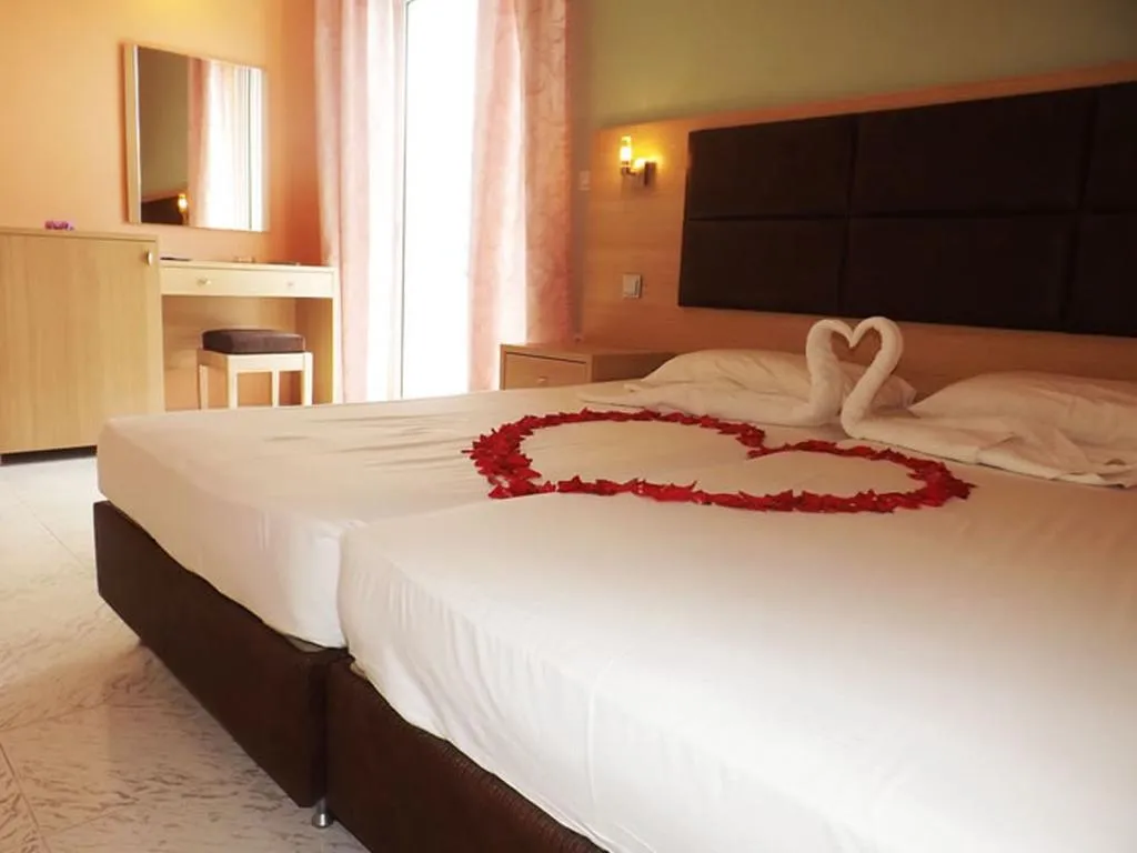 DOUBLE SUPERIOR Room, Leonidas Hotel And Studios, Kos