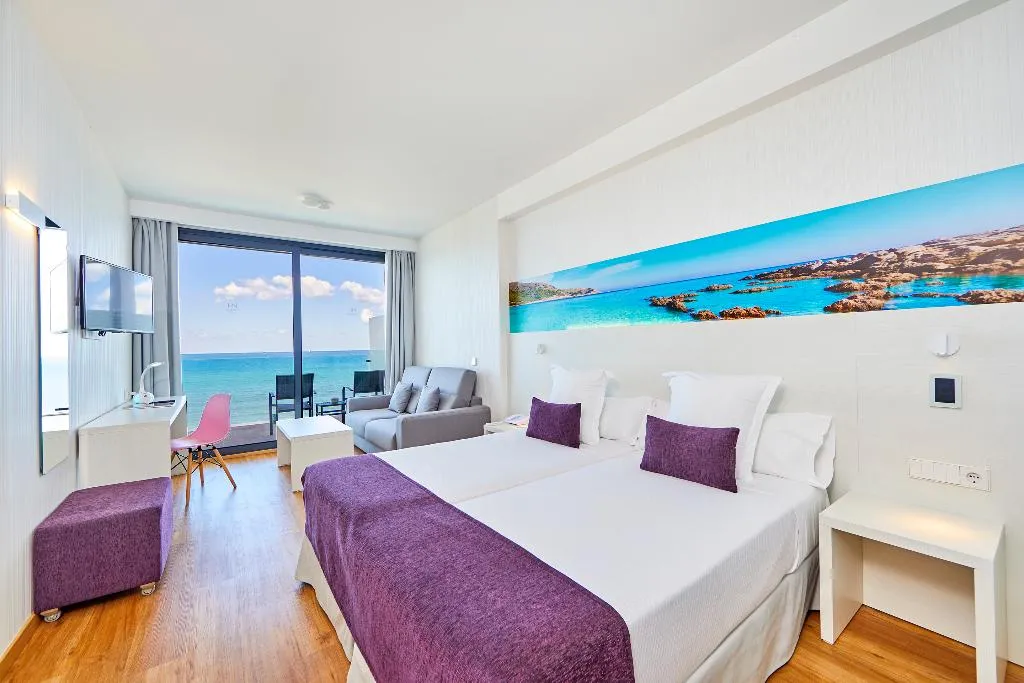 DOUBLE SUPERIOR SEA VIEW Room, Negresco, Majorca