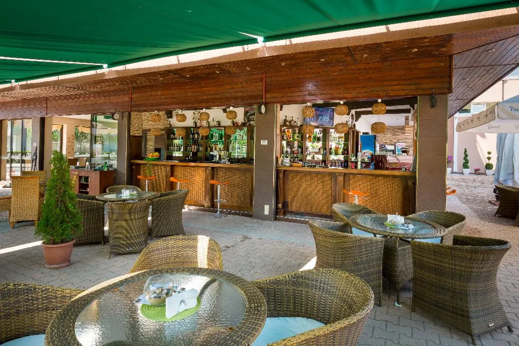 Restaurant, Bahami Residence, Bourgas