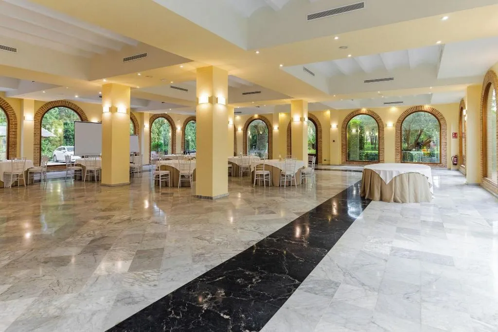 Lobby, AD Hoc Parque Golf, Valencia