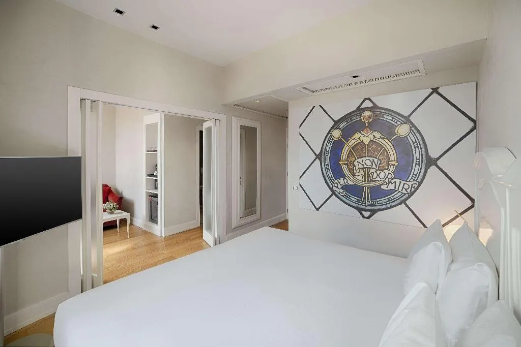 TRIPLE STANDARD Room, Porta Rossa Hotel Firenze Colbert Collection, Florence