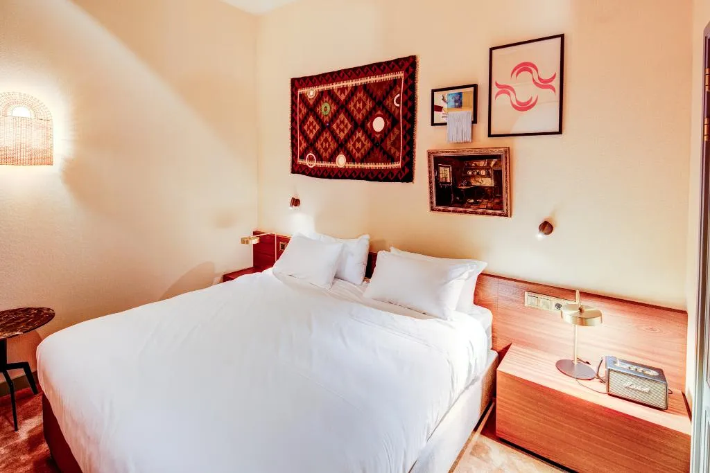 DOUBLE COMFORT Room, Hotel Mercier, Amsterdam