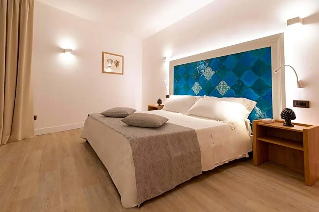 DOUBLE STANDARD Room, Splendid Hotel Taormina - Handwritten Collection, Taormina
