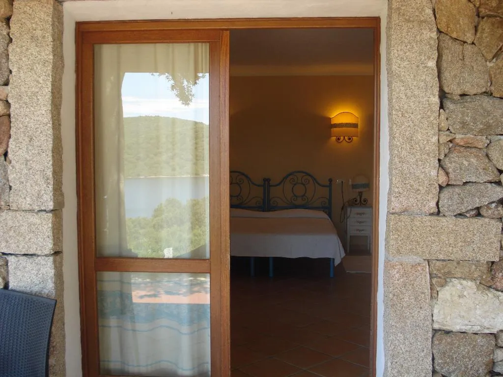 DOUBLE SUPERIOR Room, Hotel Relais Valkarana, Olbia