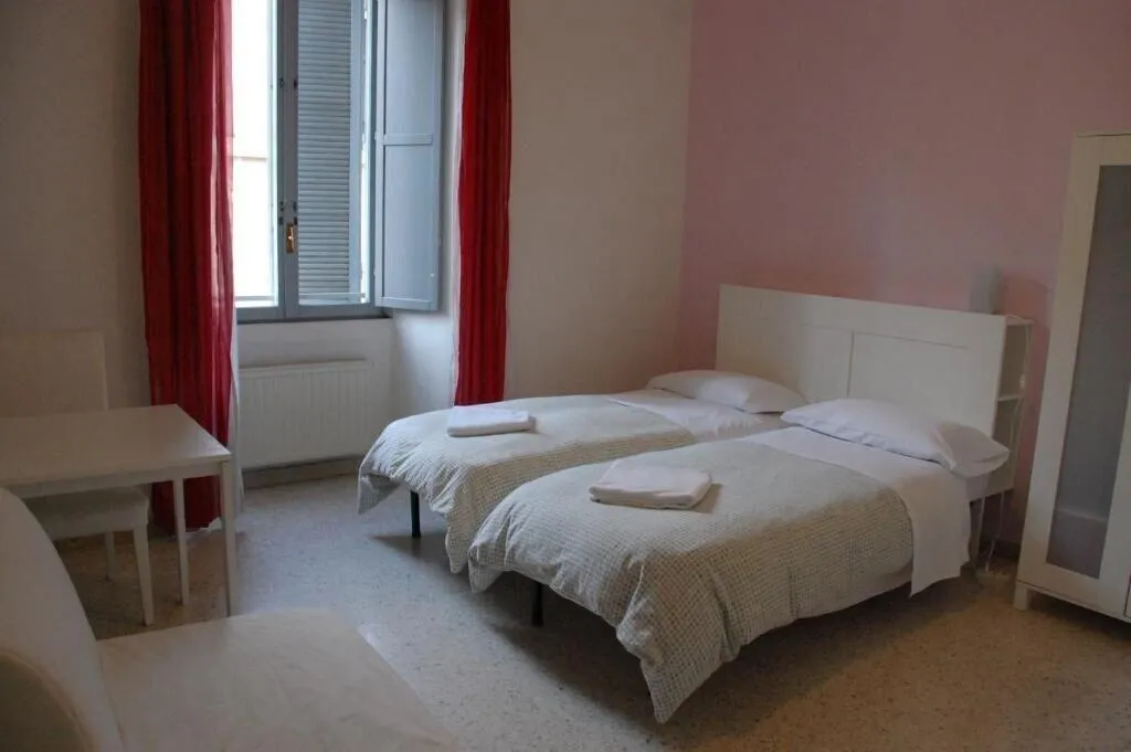 Room, Moshi Moshi B B, Naples