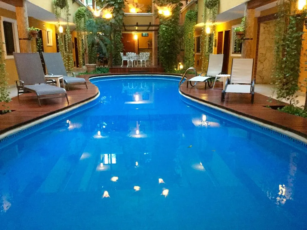 Pool, Las Golondrinas, Playa Del Carmen