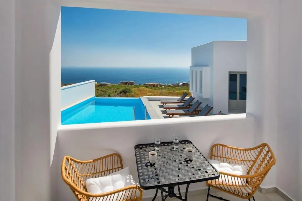 Room, Seven Suites, Santorini
