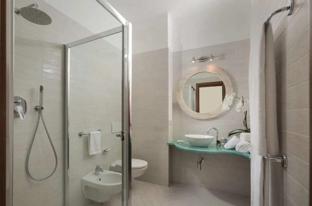 TWIN COMFORT SEA VIEW Room, Gabbiano Azzurro, Olbia