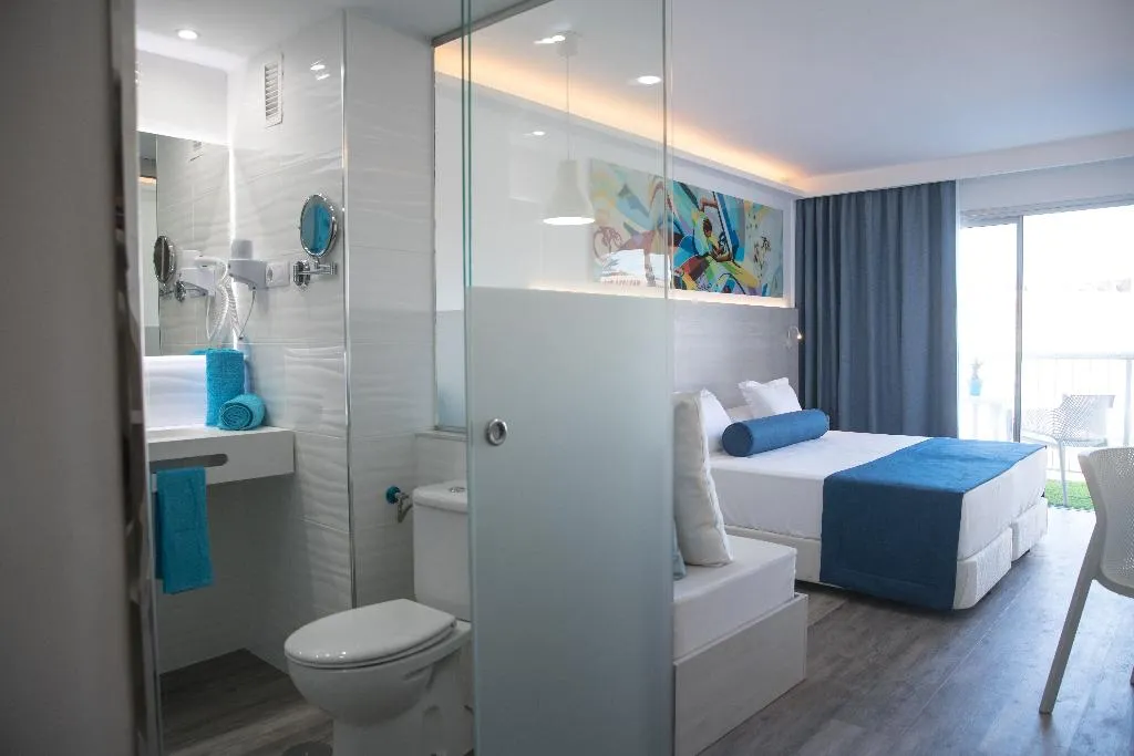 Double or Twin SEA VIEW CAPACITY 2 Room, Surfing Colors, Fuerteventura