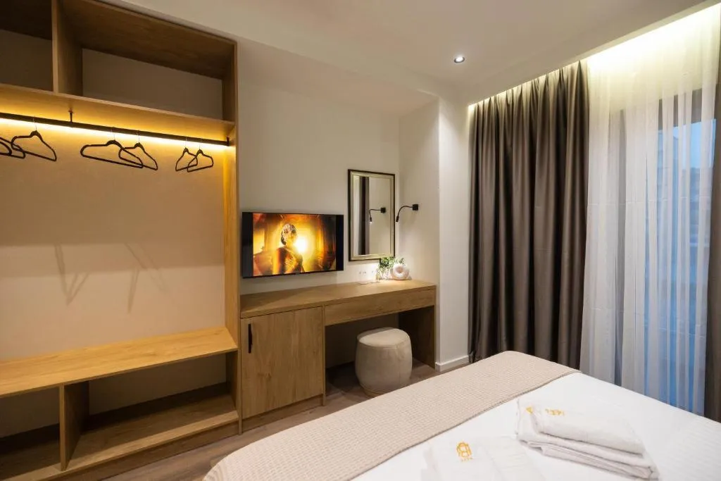 DOUBLE WITH BALCONY Room, Beliz Boutique Hotel, Kavaje