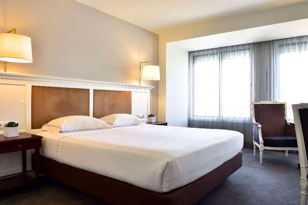 Room, Tivoli Coimbra Hotel, Porto