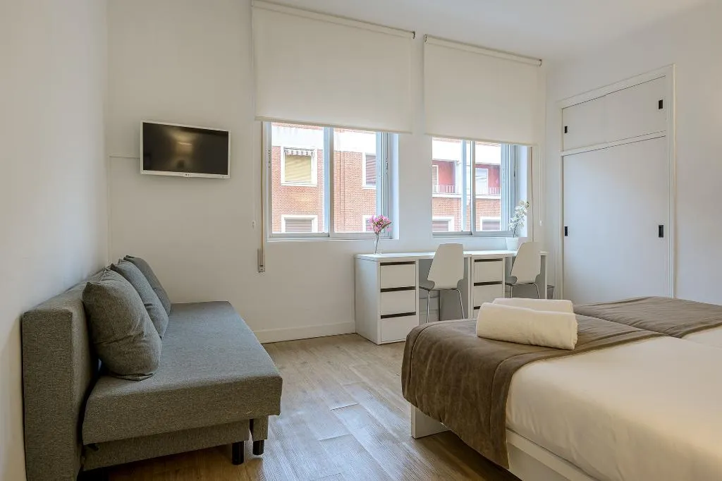 Double or Twin STANDARD Room, NeoMagna Madrid, Madrid