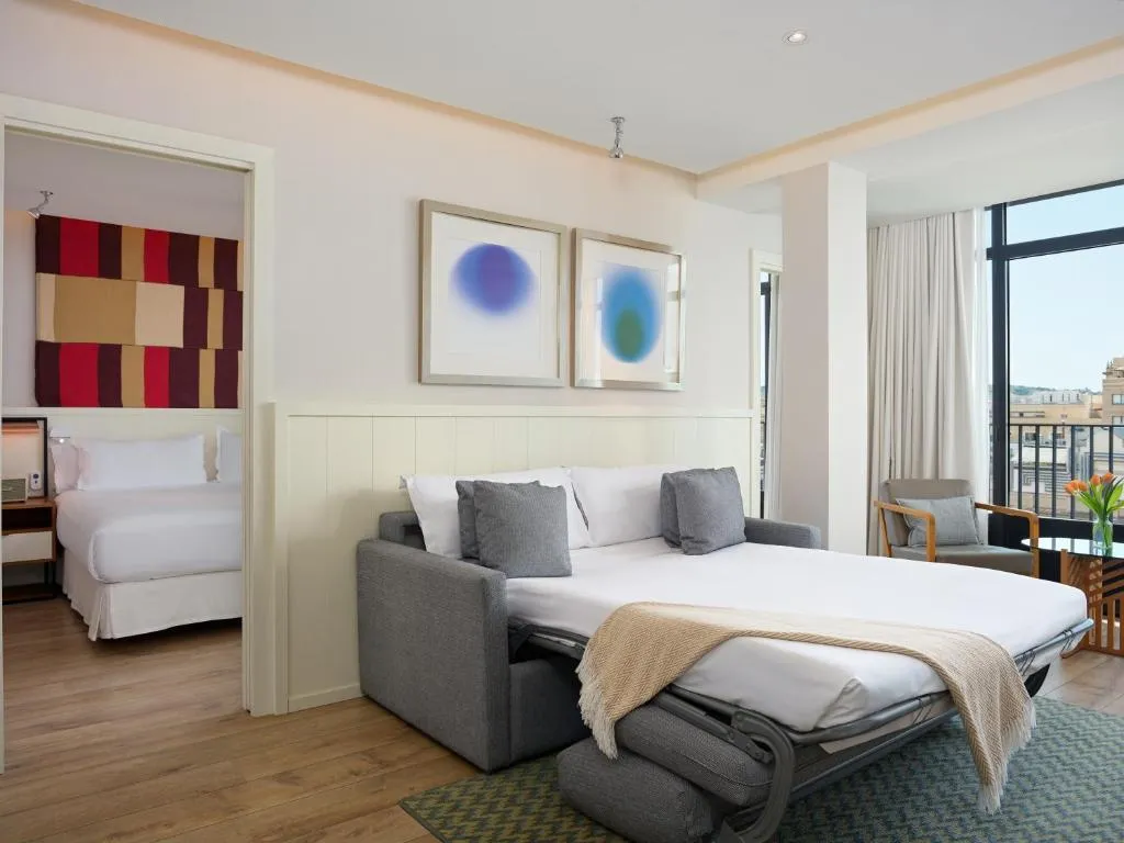 SUITE STANDARD Room, H10 Cubik, Barcelona