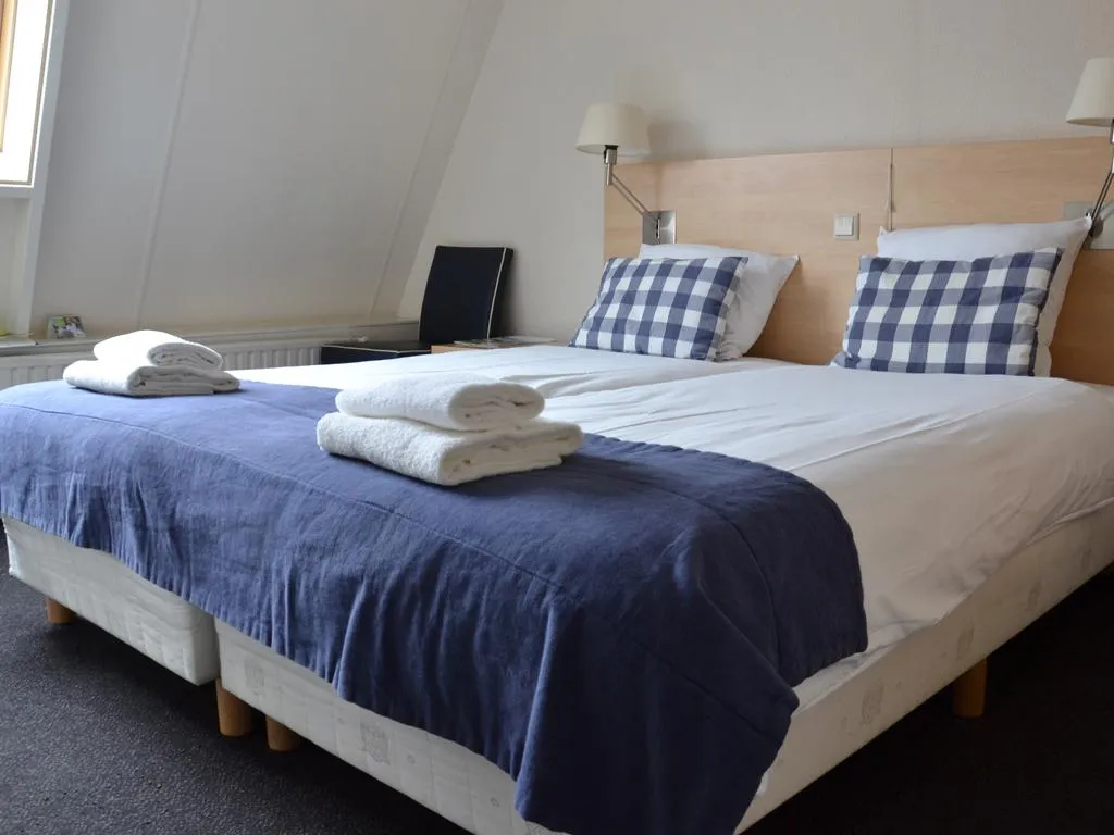DOUBLE COMFORT Room, Fletcher Badhotel Egmond aan Zee, Amsterdam