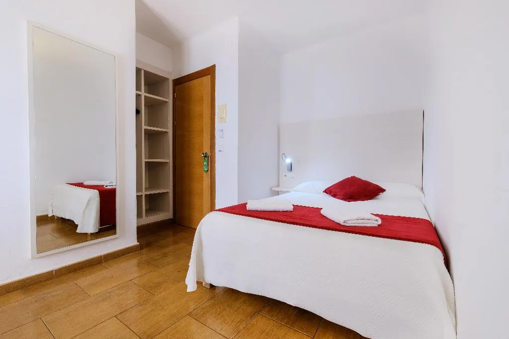 SINGLE STANDARD Room, Azuline Hostal Marino, Ibiza