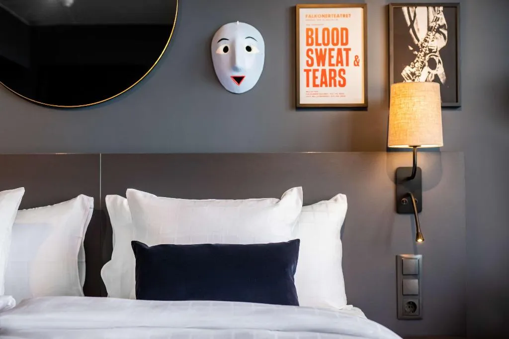 DOUBLE KING SIZE BED Room, Scandic Falkoner, Copenhagen
