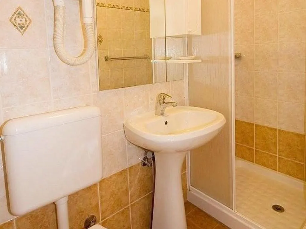 APARTMENT CAPACITY 2 Room, Apartments Valentin Vrsar, Istria