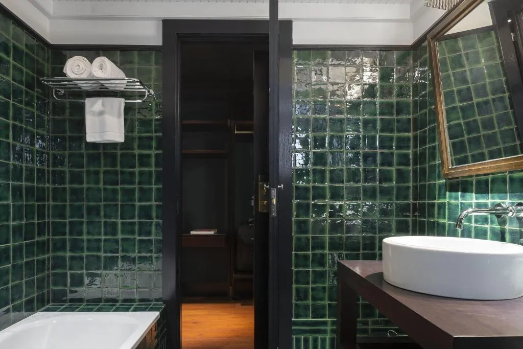 DOUBLE DELUXE Room, La França Travellers  Hotel Boutique, Barcelona