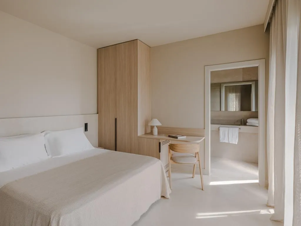 DOUBLE SUPERIOR Room, Boutique les Clarisses, Costa Brava