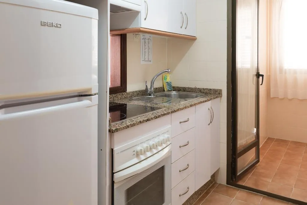 APARTMENT TWO BEDROOMS Room, Apartamentos Gemelos 4- Beninter, Costa Blanca