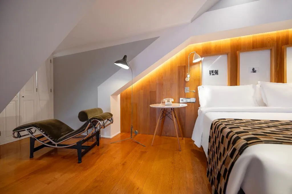 SUITE STANDARD Room, Browns Downtown Hotel, Lisbon