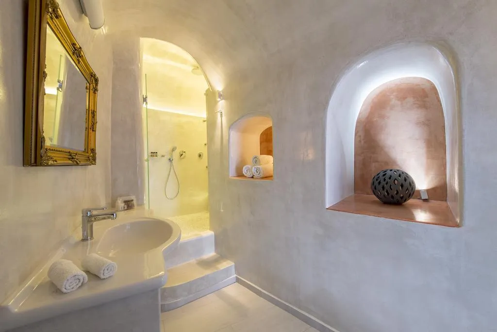 SUITE GRAND Room, Villa Renos, Santorini