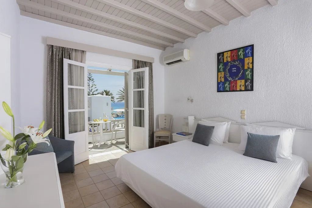 Double or Twin PARTIAL SEA VIEW Room, Mykonos Palace Beach Hotel, Mykonos