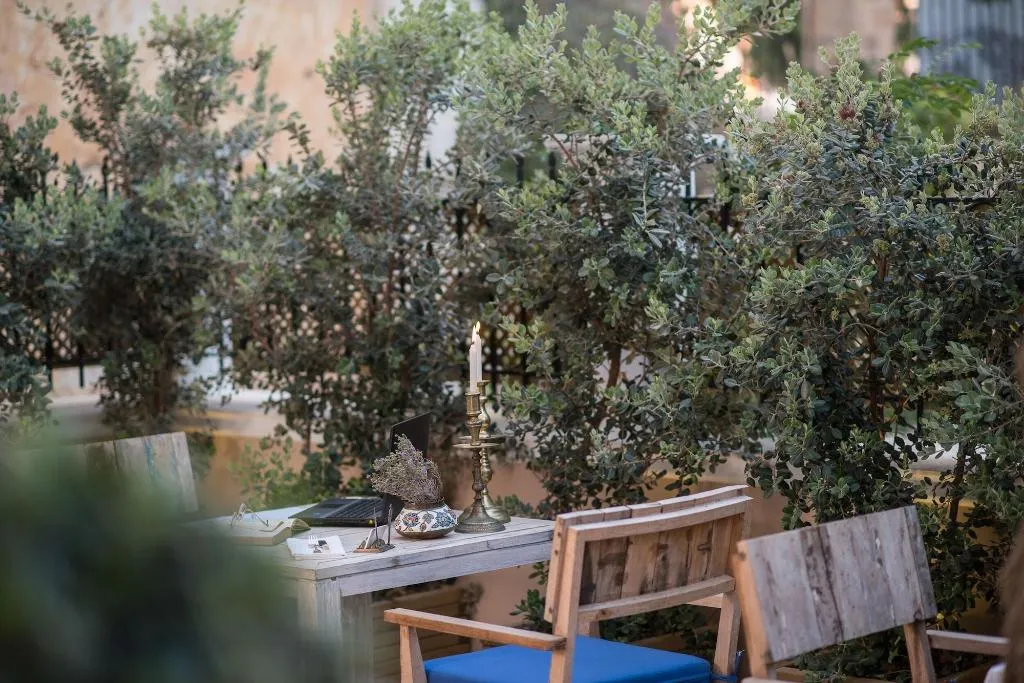 Sports and Entertainment, La Maison Ottomane, Crete