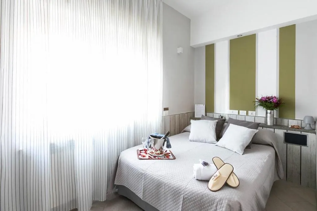 SINGLE STANDARD Room, San Paolo, Naples