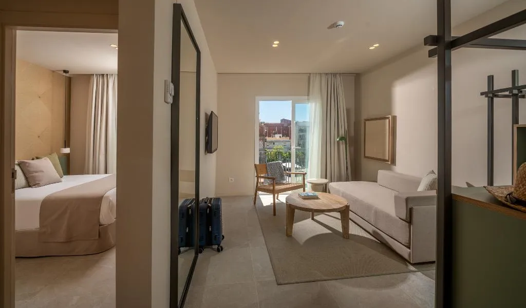 JUNIOR SUITE STANDARD Room, Aqua Hotel Bertran Park**** Adults Recommended, Costa Brava