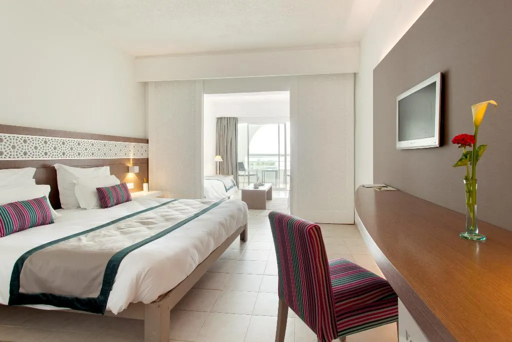 QUADRUPLE SEA VIEW Room, Le Sultan Hammamet, Tunisia