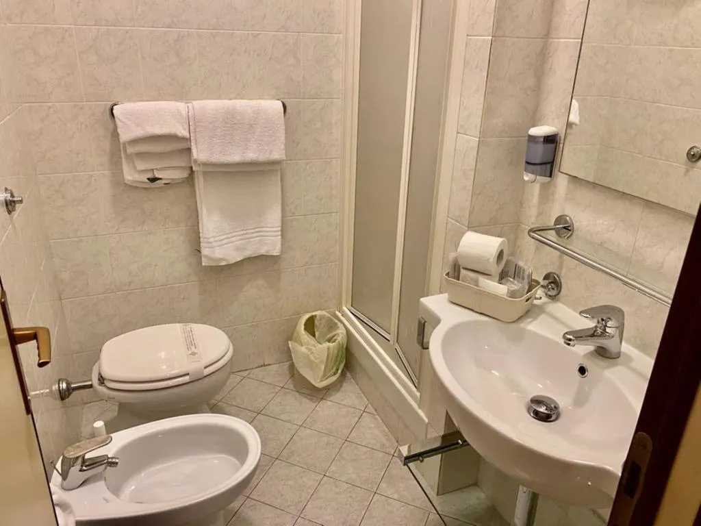 Room, Guest House Castle, Naples
