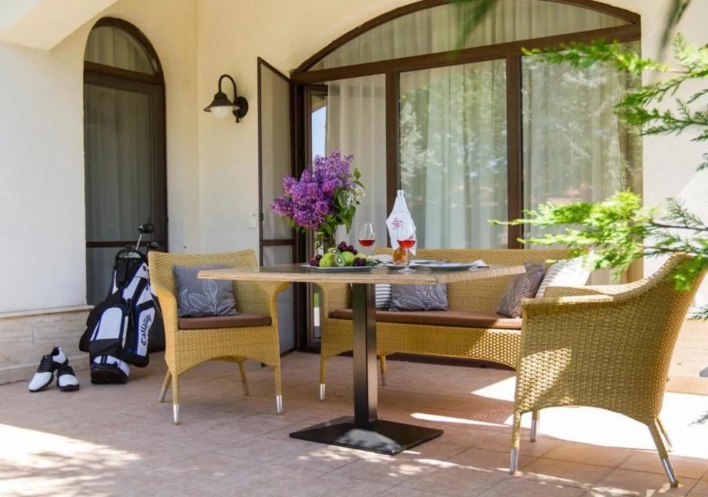 Room, BlackSeaRama Golf & Villas, Varna