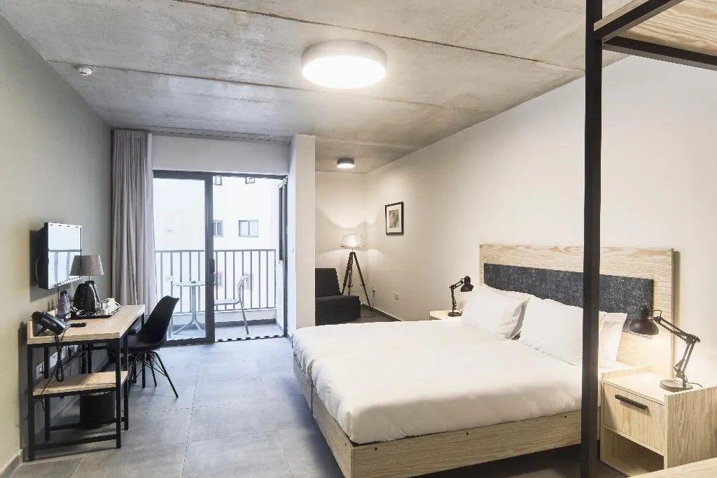 TRIPLE SUPERIOR Room, Mr. Todd Hotel, Malta